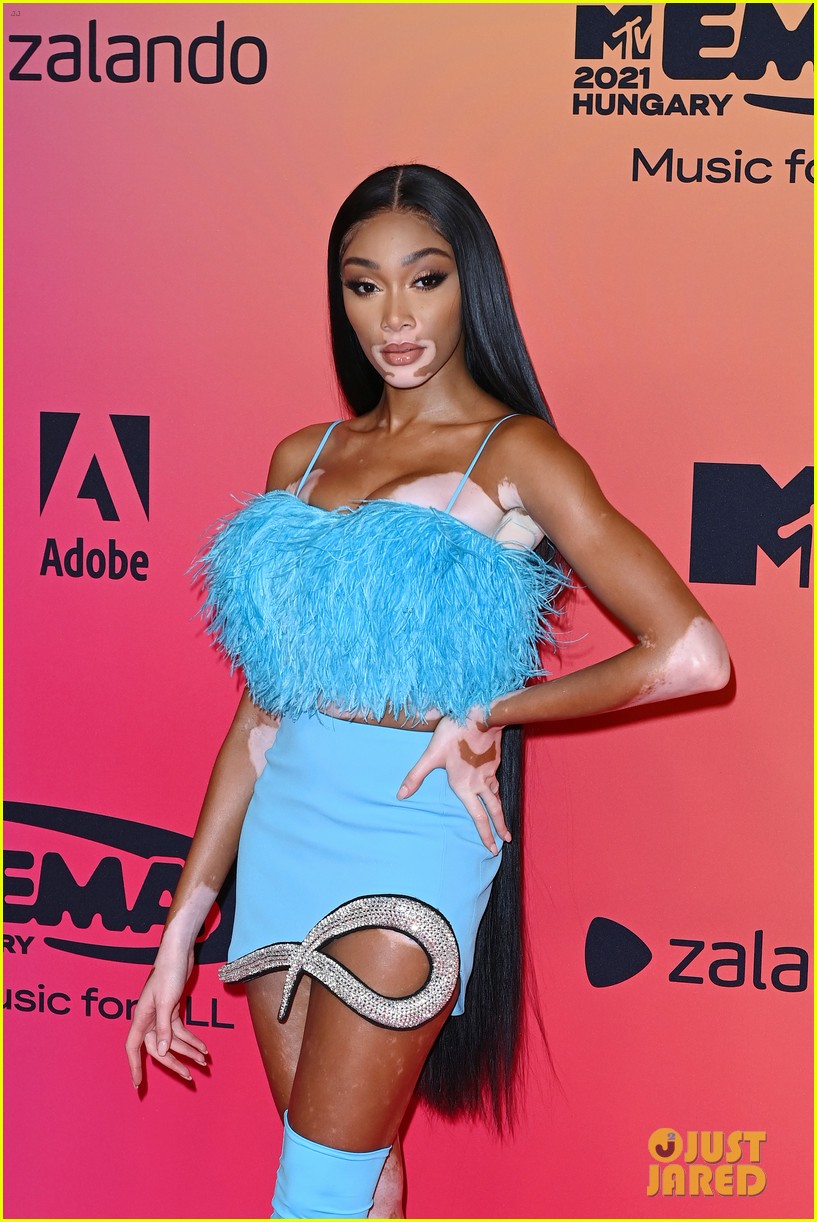 Kim Petras, Olly Alexander, Maneskin & More Hit the Red Carpet at MTV EMAs 2021!