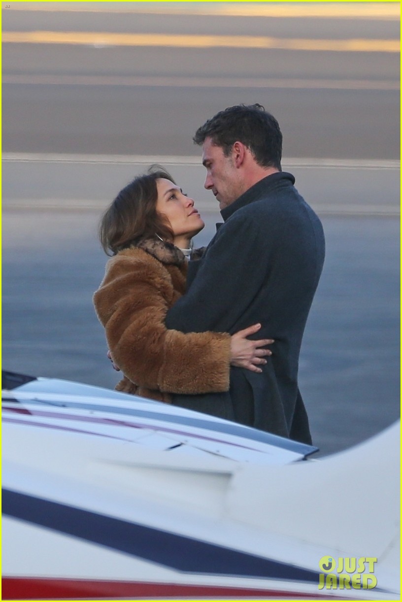 Jennifer Lopez Gets Kisses From Ben Affleck Ahead Of Her Flight Out Of Town