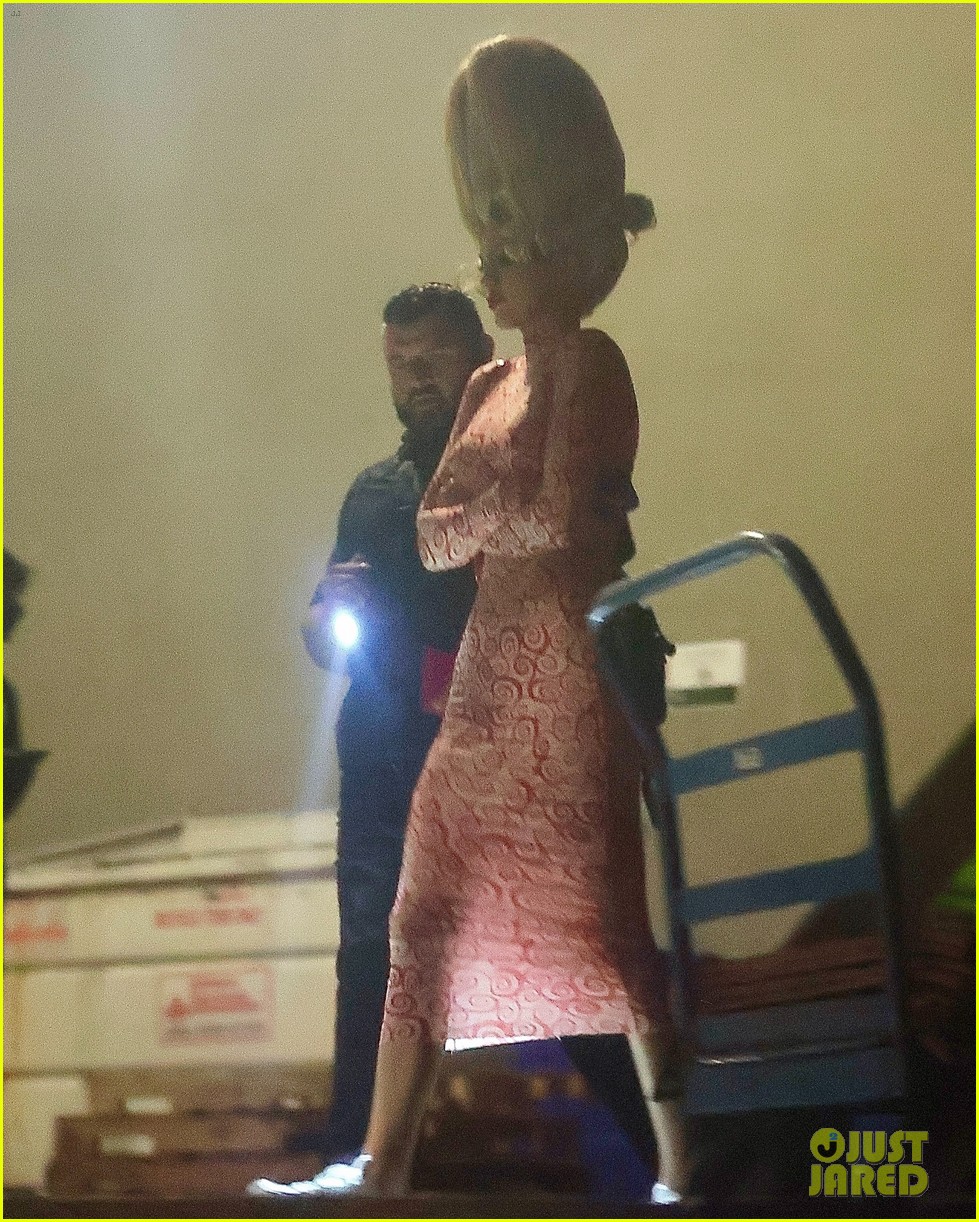 Kendall Jenner Recreates Martian Girl from 'Mars Attacks!' for Halloween - See the Pics!