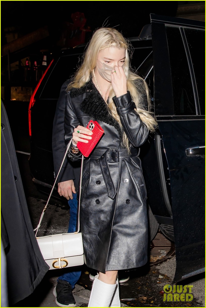 Joe Jonas, Sophie Turner, Anya Taylor-Joy & More Stars Arrive for 'SNL' After Party!
