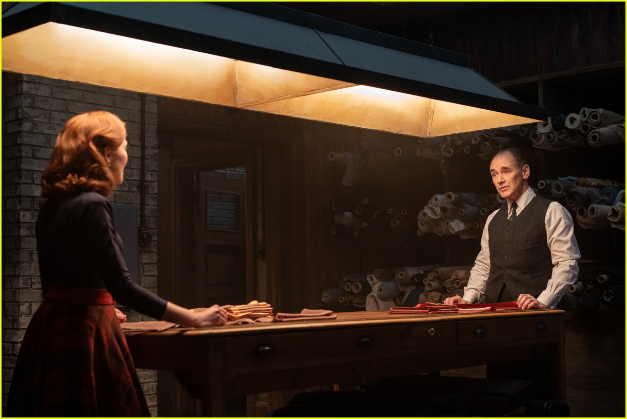 Mark Rylance, Zoey Deutch, & Dylan O'Brien Star in 'The Outfit' Teaser Trailer - Watch Now!