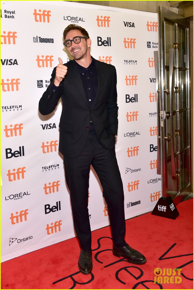 Lee Pace's New Profile Implies He's Married to Matthew Foley!