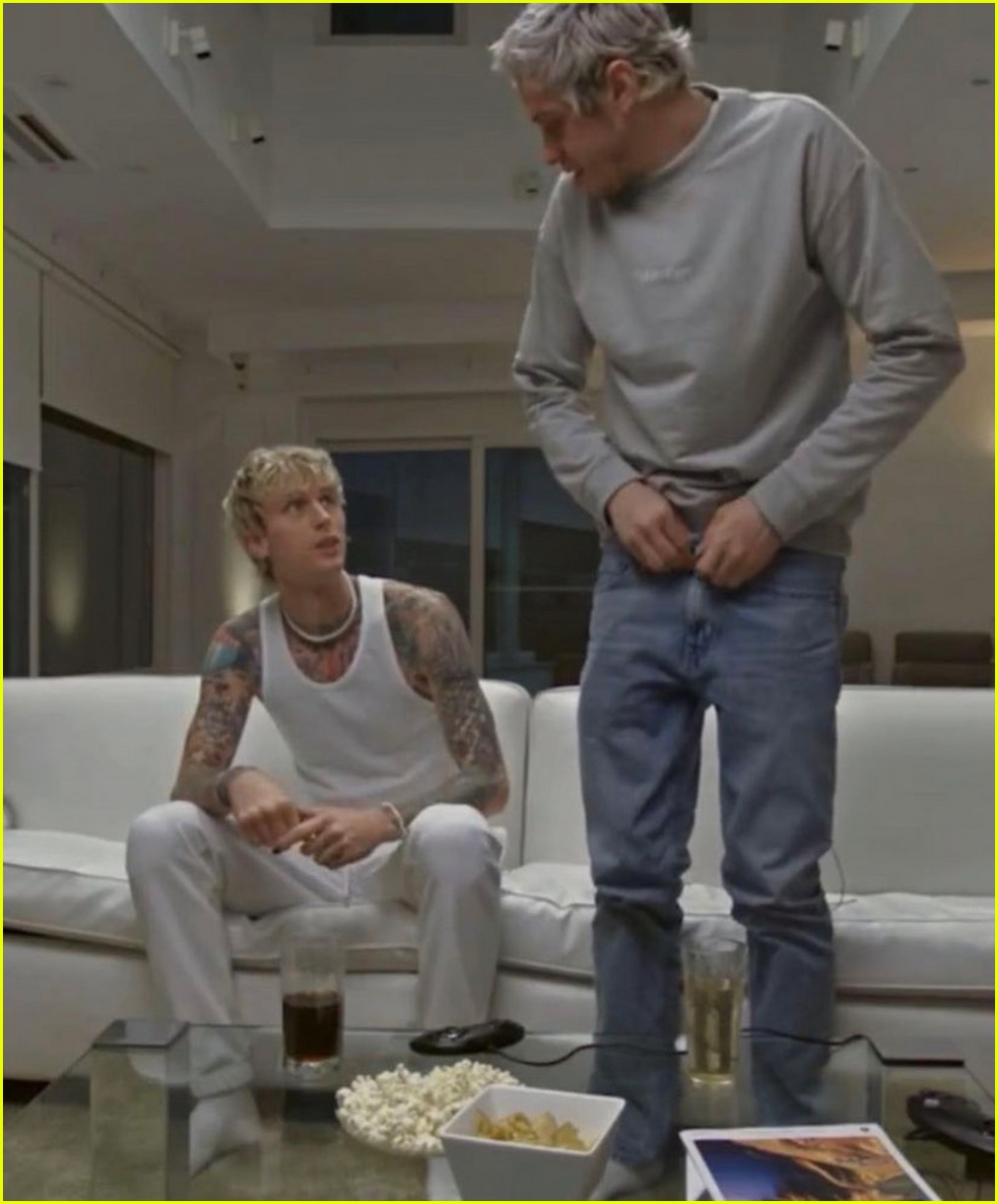 Pete Davidson & Machine Gun Kelly Dropped Their Pants to Flaunt Their Calvins During Instagram Live Stream