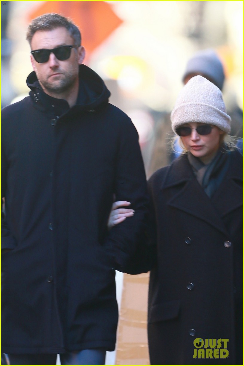 Pregnant Jennifer Lawrence Enjoys a Walk with Husband Cooke Maroney in NYC