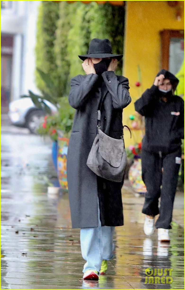 Cameron Diaz Spotted On Low-Key Shopping Trip with Benji Madden