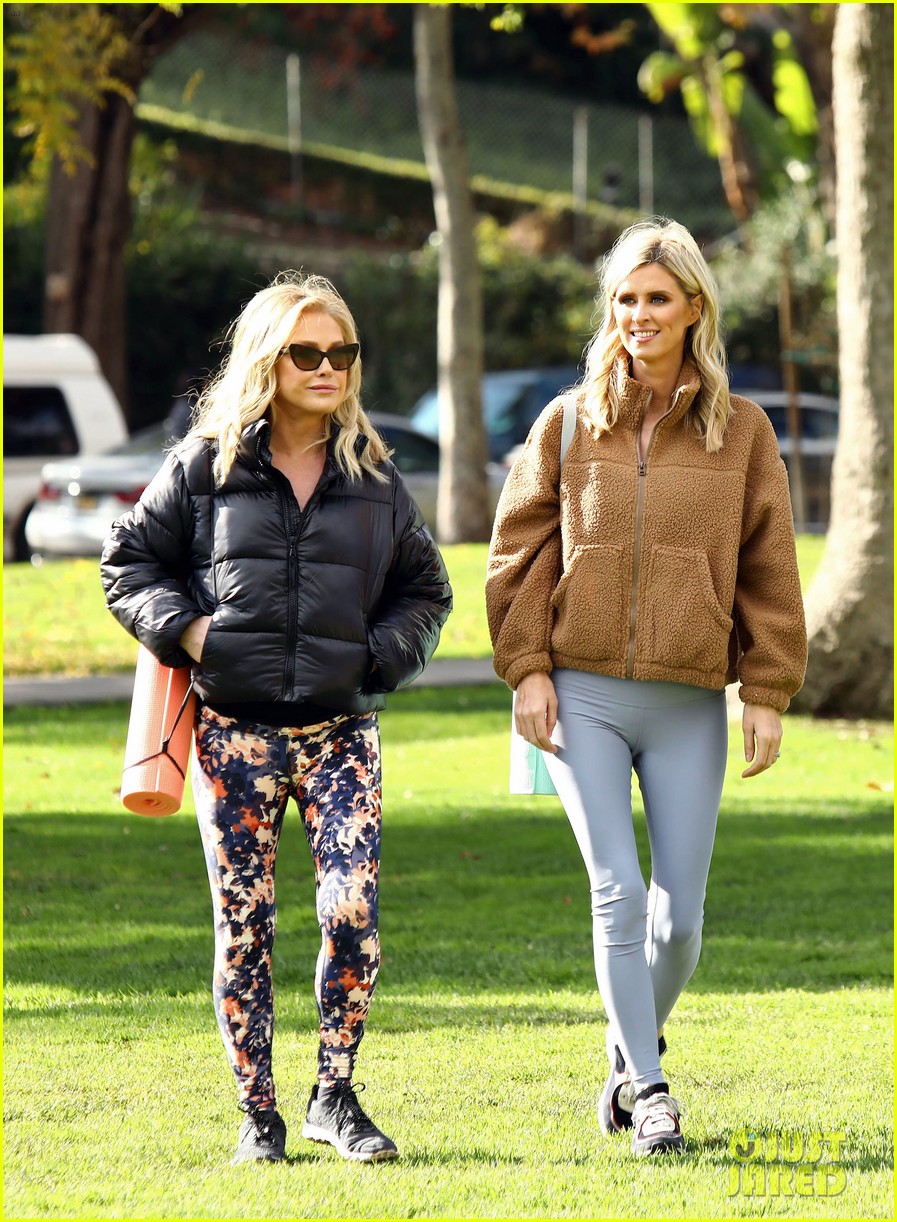 Nicky Hilton & Mom Kathy Spotted Hanging Out on Candy Spelling's Bench in the Park
