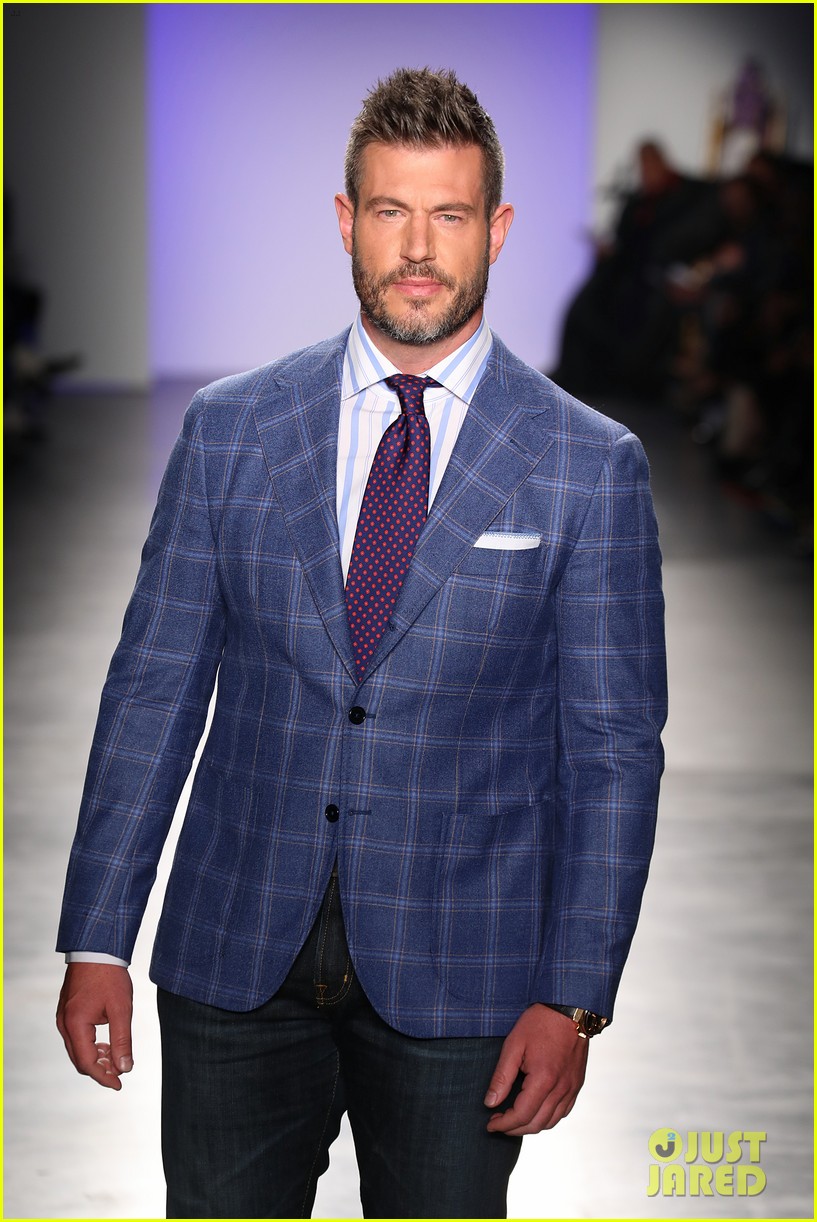 Jesse Palmer Reveals Whether He'd Want to Host Another Season of 'The Bachelor'