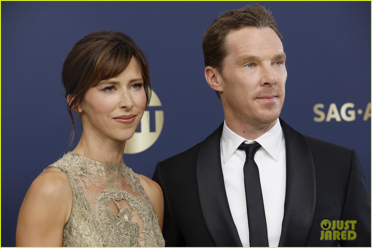 Benedict Cumberbatch & Wife Sophie Hunter Look So Happy at SAG Awards 2022