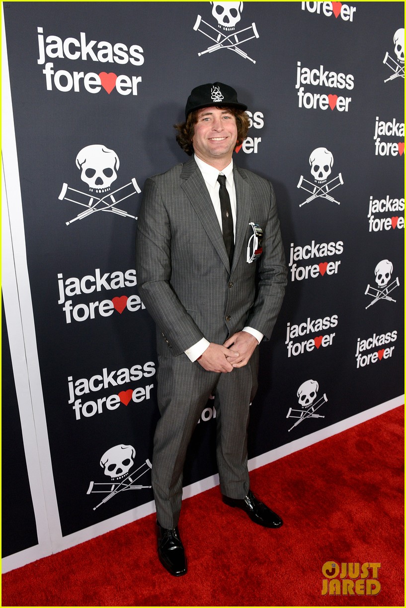 Johnny Knoxville & Machine Gun Kelly Suit Up for the 'Jackass Forever' Premiere