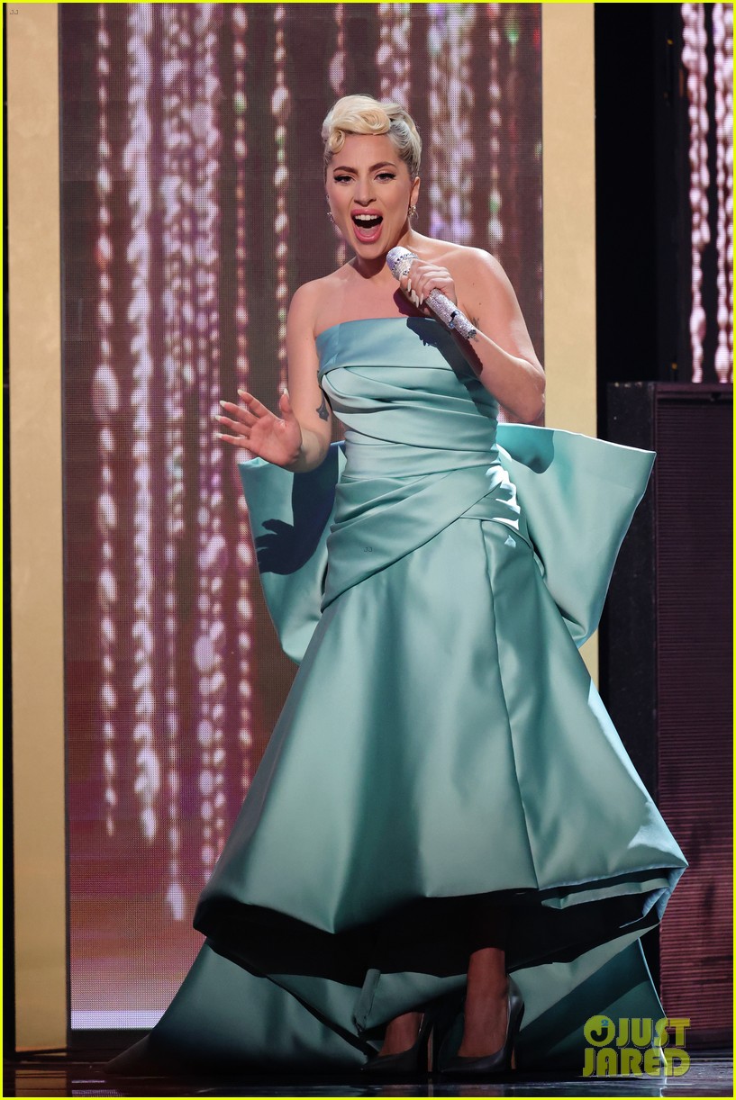 lady gaga grammys 2022 dress Holds Back Tears While Performing 'Love for Sale' & 'Do I Love You' at | Just Jared Twirl Portraits