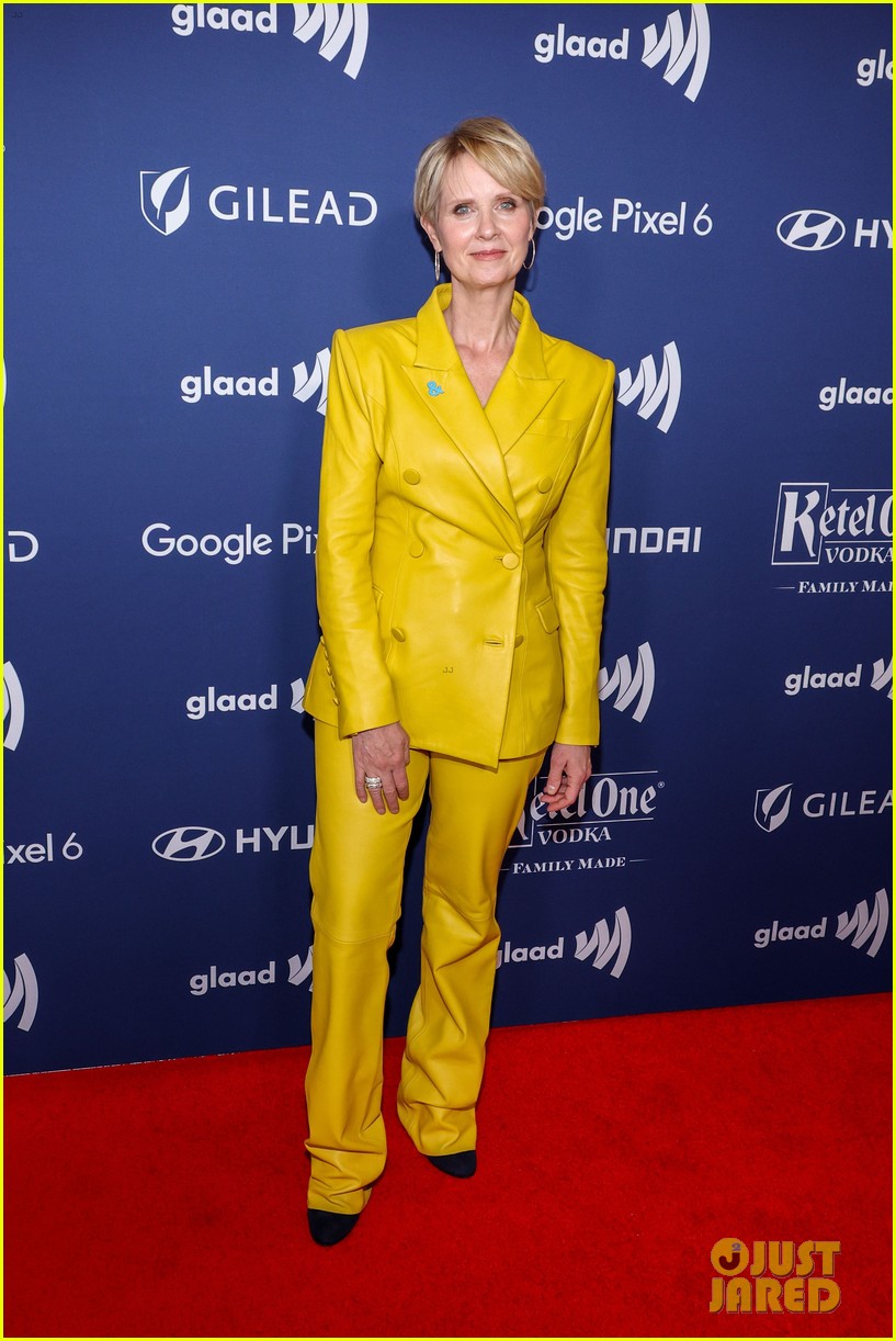 Ariana DeBose & Dove Cameron Honor Judith Light & Wilson Cruz at GLAAD Media Awards 2022