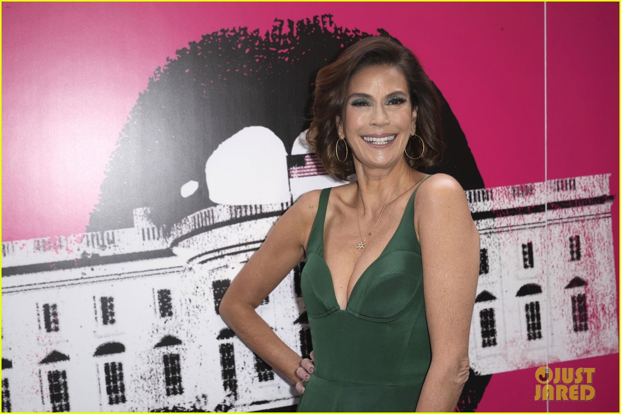 Julianne Hough & Vanessa Williams Celebrate With Their Cast at 'POTUS' Opening Night Party