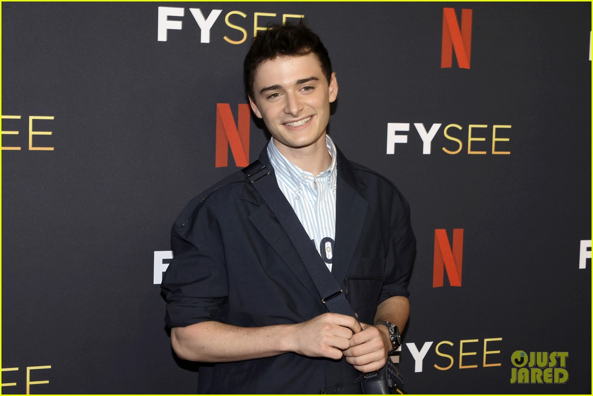 Noah Schnapp Is Still Hopeful The Duffer Brothers Will Change Will Byers' Hairstyle For 'Stranger Things'