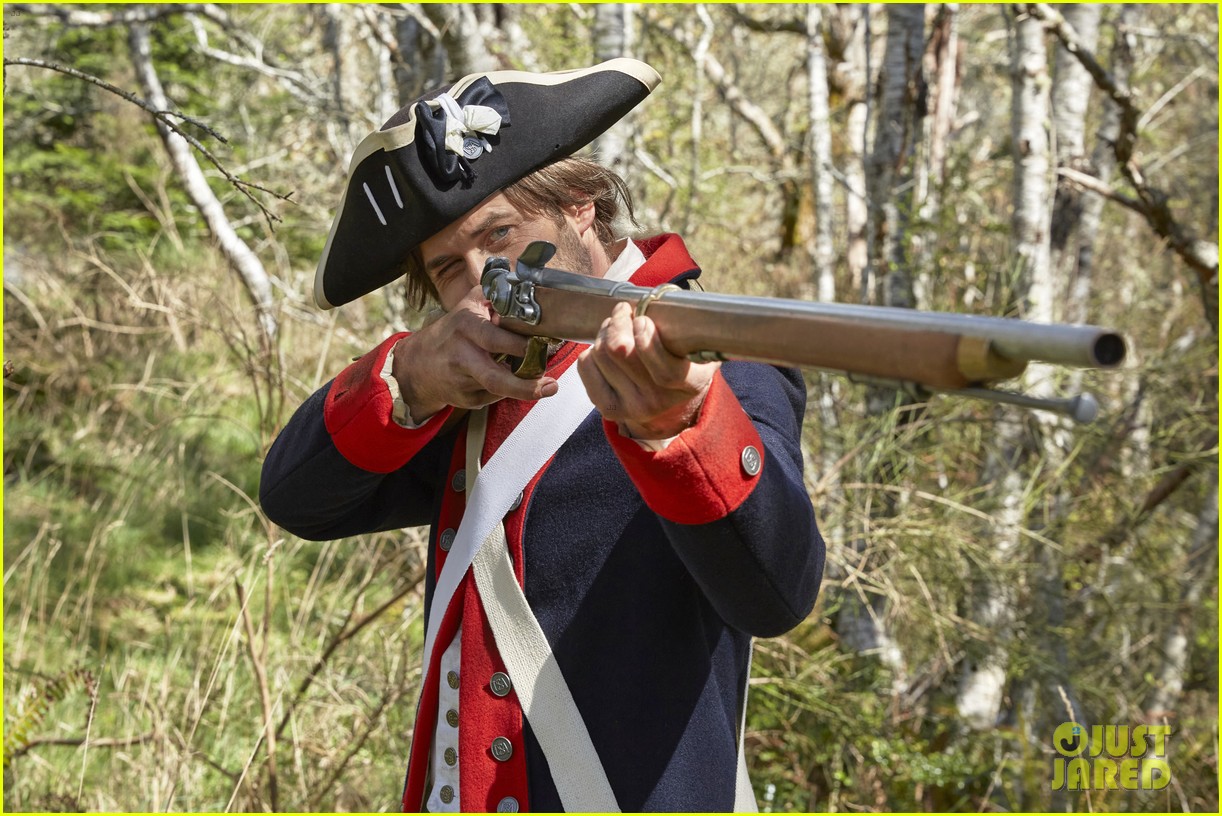 Niall Matter Reveals The Process of Becoming Rip Van Winkle For Hallmark's 'Rip in Time' Movie