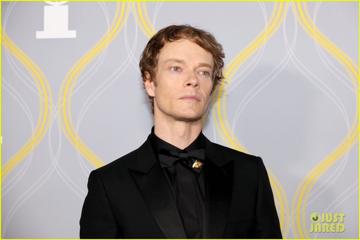 Game of Thrones' Alfie Allen Attends Tony Awards 2022, Nominated for 'Hangmen'!