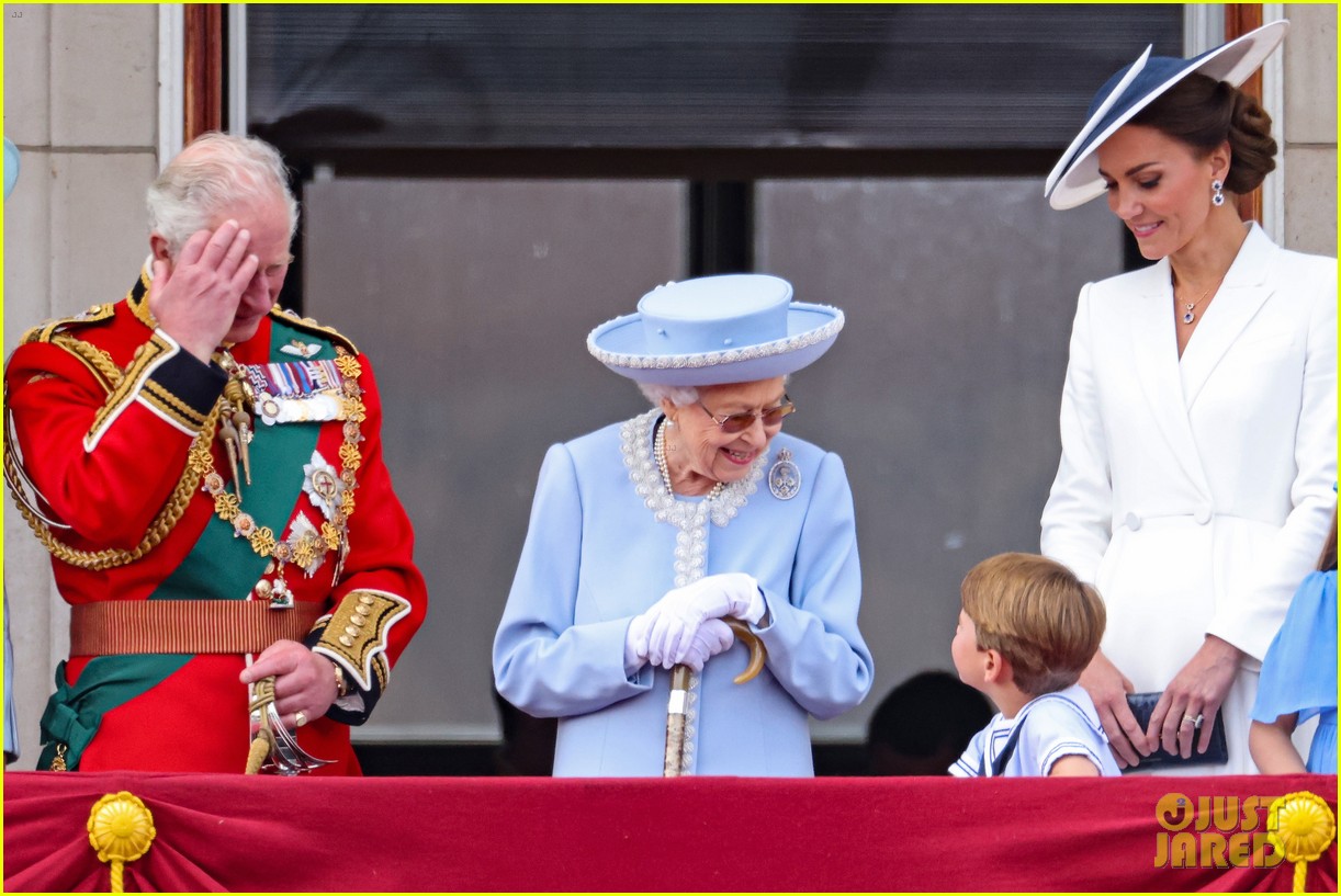 Kate Middleton, Prince William, & Their Three Kids Join Queen Elizabeth for Trooping the Colour Balcony Moment!