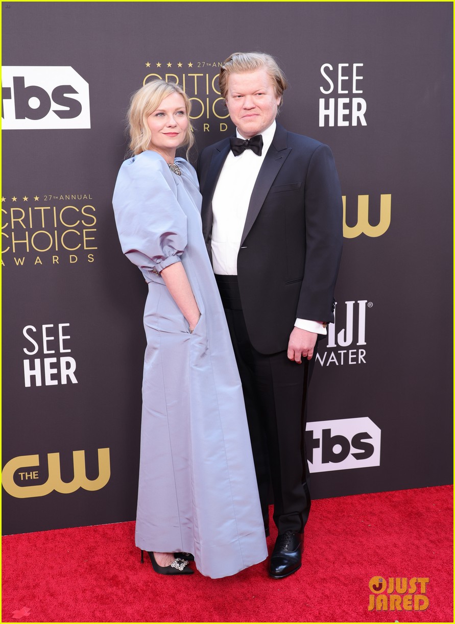 Kirsten Dunst & Jesse Plemons Are Married After Six Years Together!