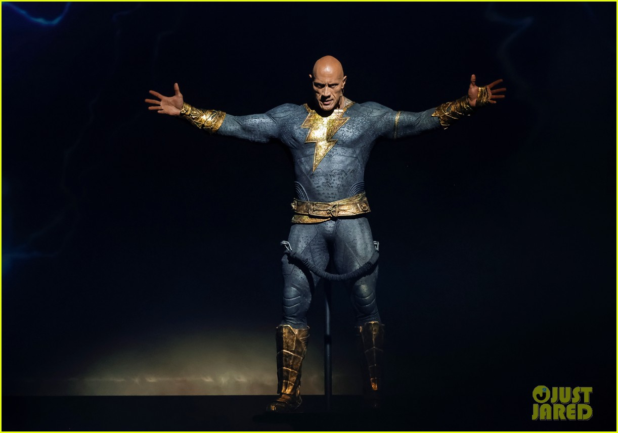 Dwayne Johnson Shows Up in Costume for 'Black Adam' Comic-Con Panel, Gives Out Free Movie Tickets!
