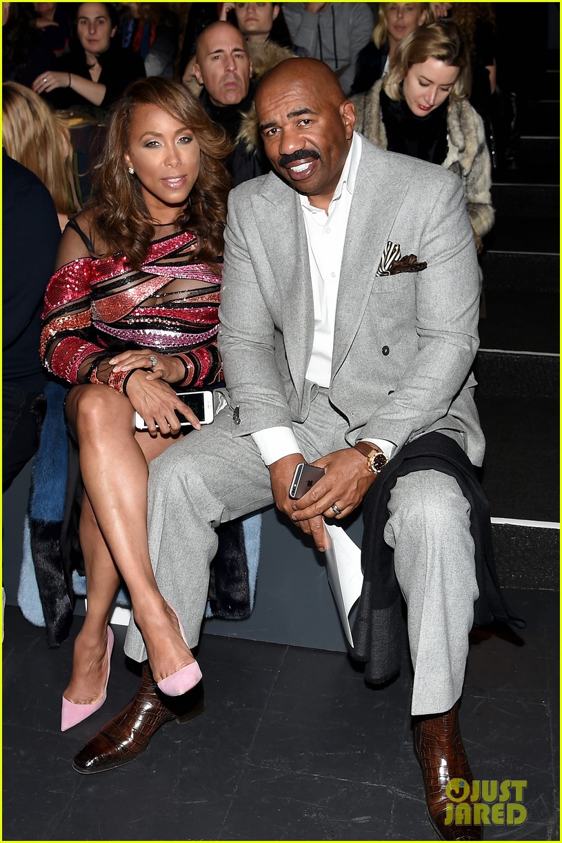 Lori Harvey Thinks Her Parents Marjorie & Steve Harvey Should Give Her the 'Playbook' on Dating