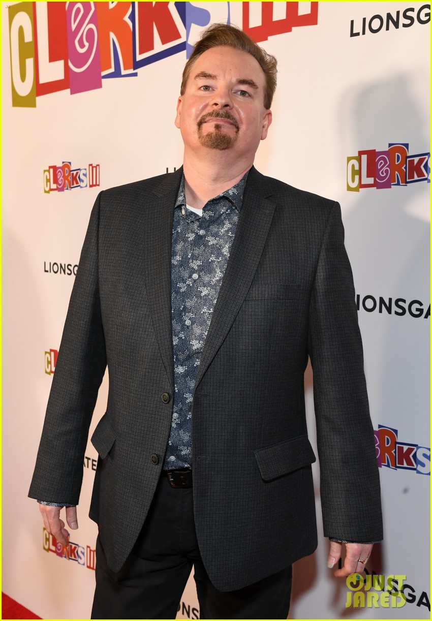 Kevin Smith Celebrates the Premiere of 'Clerks III' with Rosario Dawson & More!