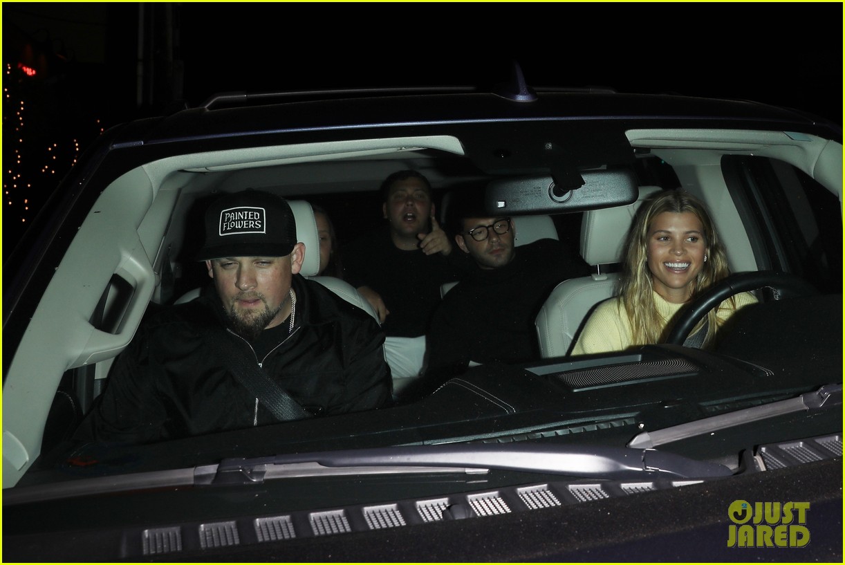 Sofia Richie & Fiance Elliot Grainge Spotted at Dinner with Her Famous Brother-in-Law