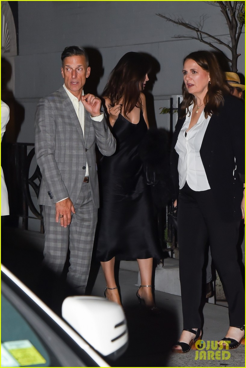 Baz Luhrmann's Birthday Party Had So Many Celebs, Including Leonardo DiCaprio & More (Photos)