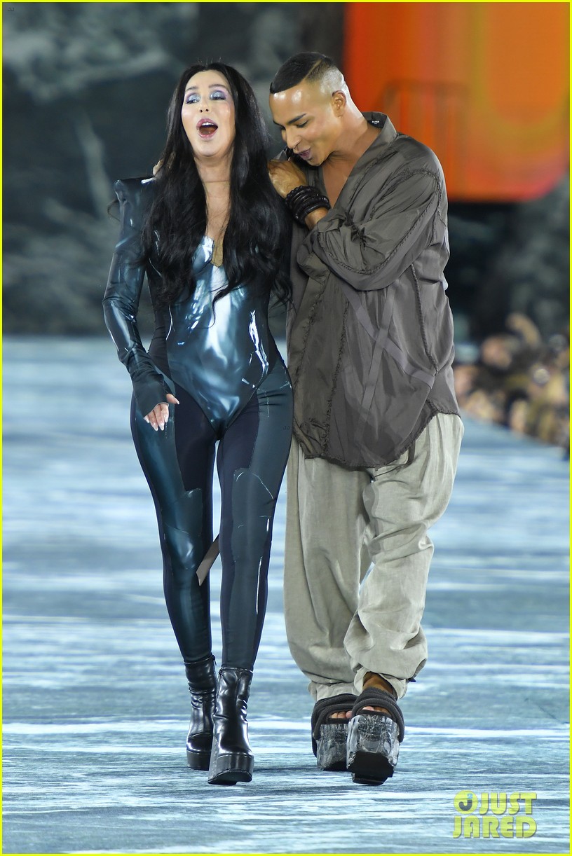 Cher Wows in Metallic Outfit While Closing Balmain Fashion Show in Paris