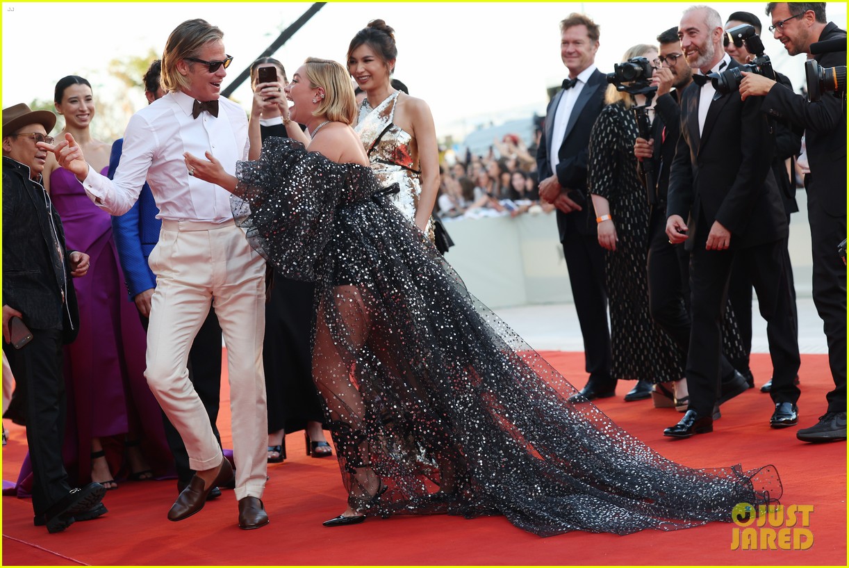 Gemma Chan Quickly Fixes Chris Pine's Outfit Before The 'Don't Worry Darling' Premiere