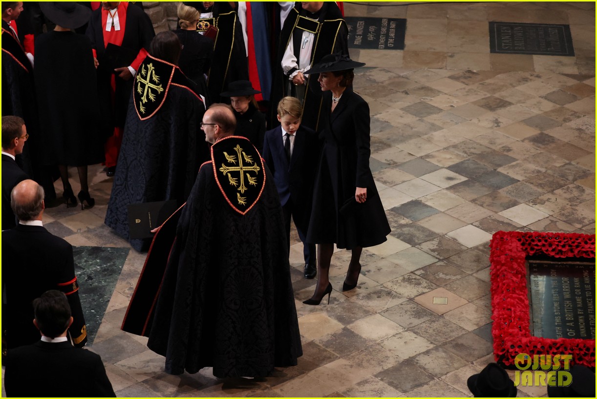 Prince George & Princess Charlotte Join Procession at Queen Elizabeth's Funeral Alongside Prince William & Kate Middleton