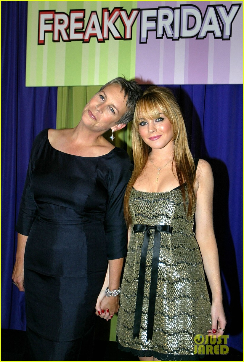Jamie Lee Curtis Didn't Believe Lindsay Lohan Was Actually Texting Her & Asked a Very Specific Question to Prove Her Identity