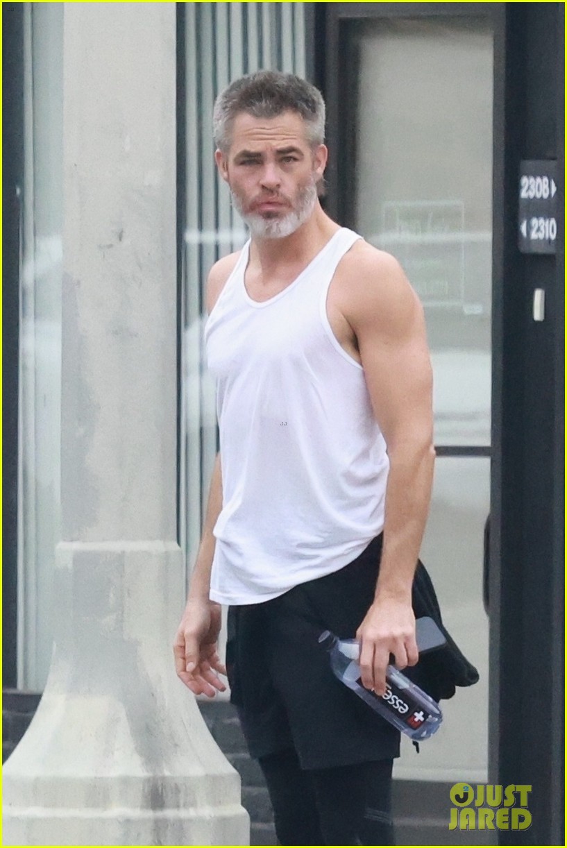 Chris Pine Wears Tank Shirt to Morning Yoga Class in Los Feliz