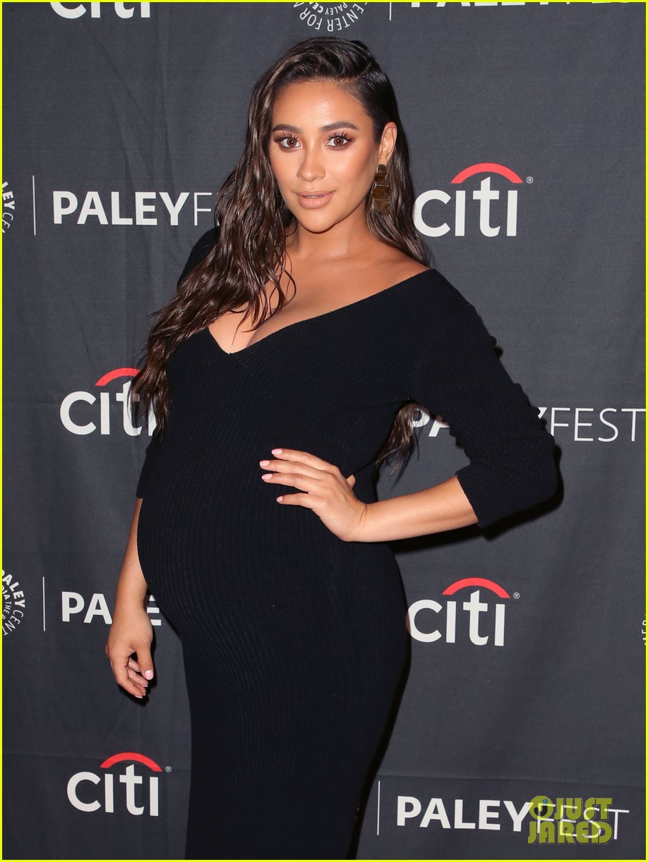 Shay Mitchell Seemingly Comes Out as Bisexual in New TikTok