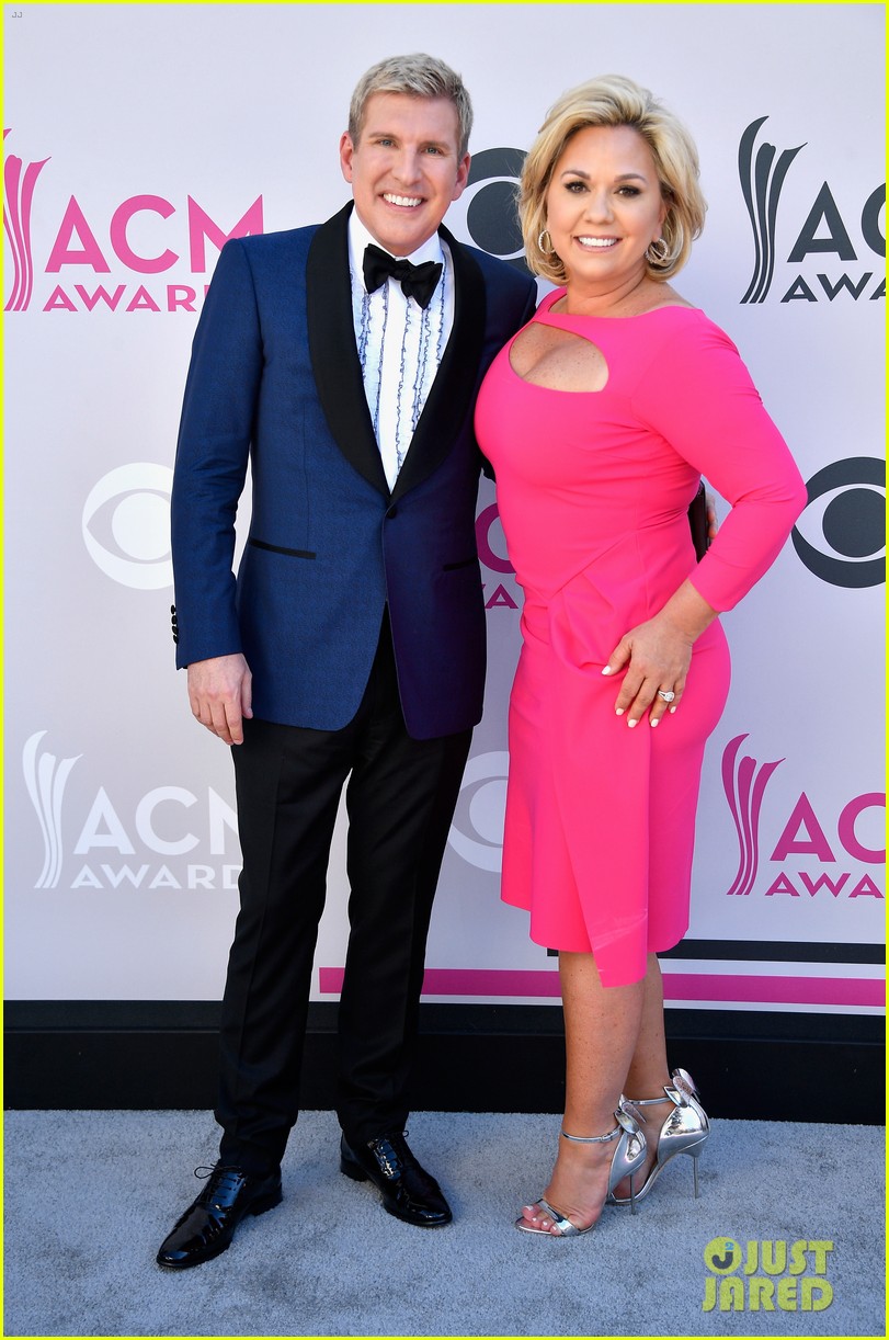 Todd & Julie Chrisley Both Sentenced to Many Years in Prison for Bank Fraud