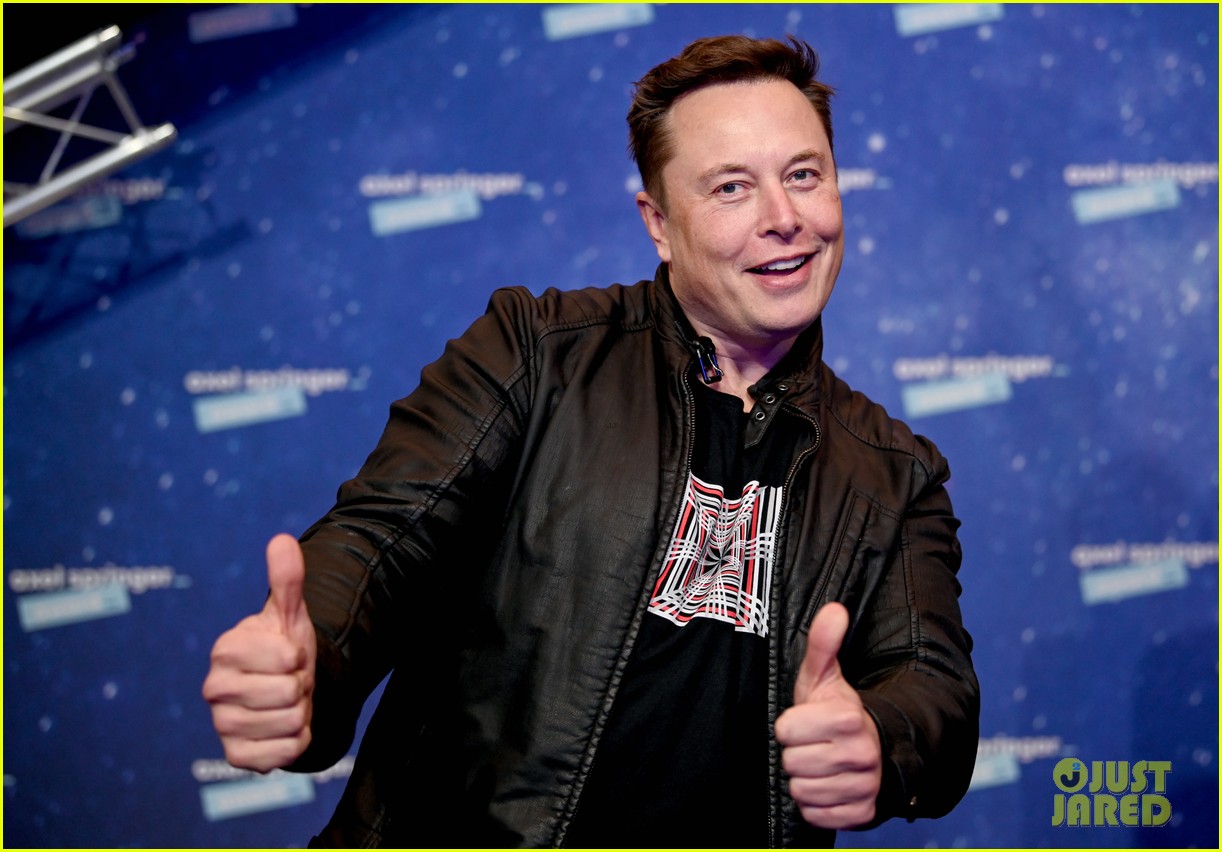 Read Elon Musk's Surprising First Email to Twitter Employees, Sent After Midnight: 'No Way to Sugarcoat'