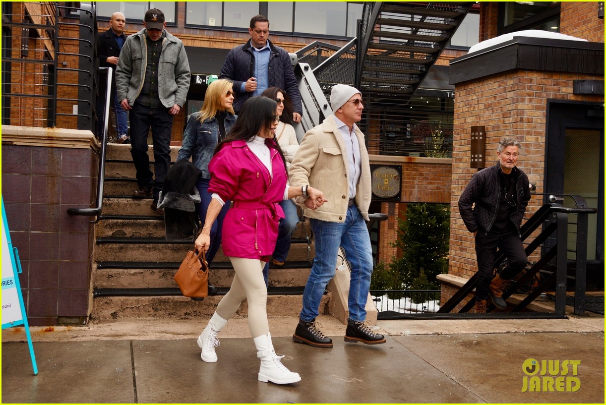 Amazon's Jeff Bezos Spotted Doing Some Luxury Shopping with Girlfriend Lauren Sanchez in Aspen