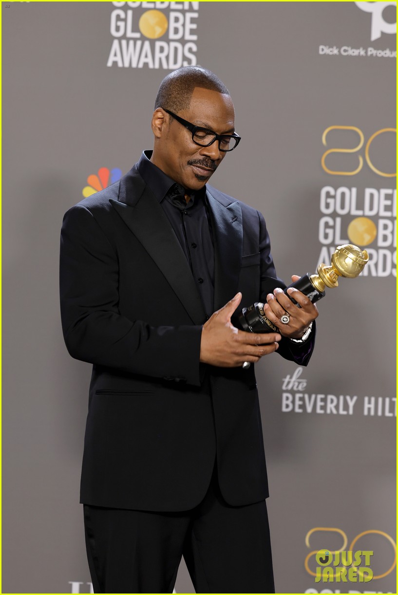 Eddie Murphy Takes Shots at Will Smith's Oscar Slap in Golden Globes 2023 Speech