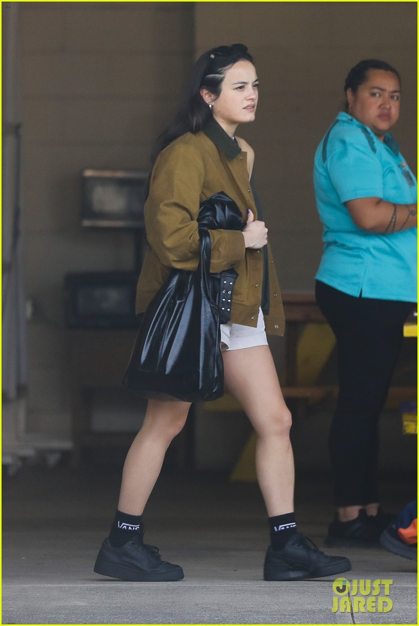 Pete Davidson & Girlfriend Chase Sui Wonders Spotted Leaving Hawaii After Their Romantic Vacation
