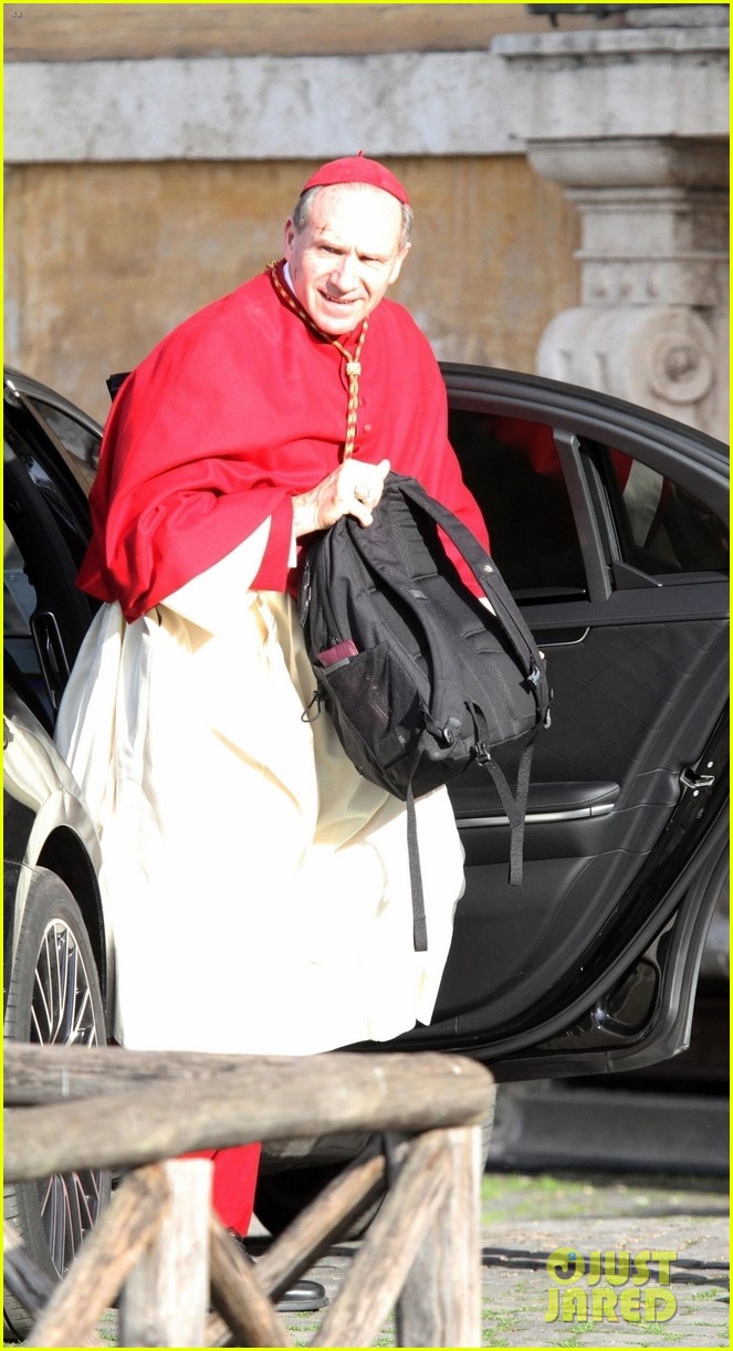 Ralph Fiennes Gets Into Character as Cardinal Lomeli on 'Conclave' Set in Rome