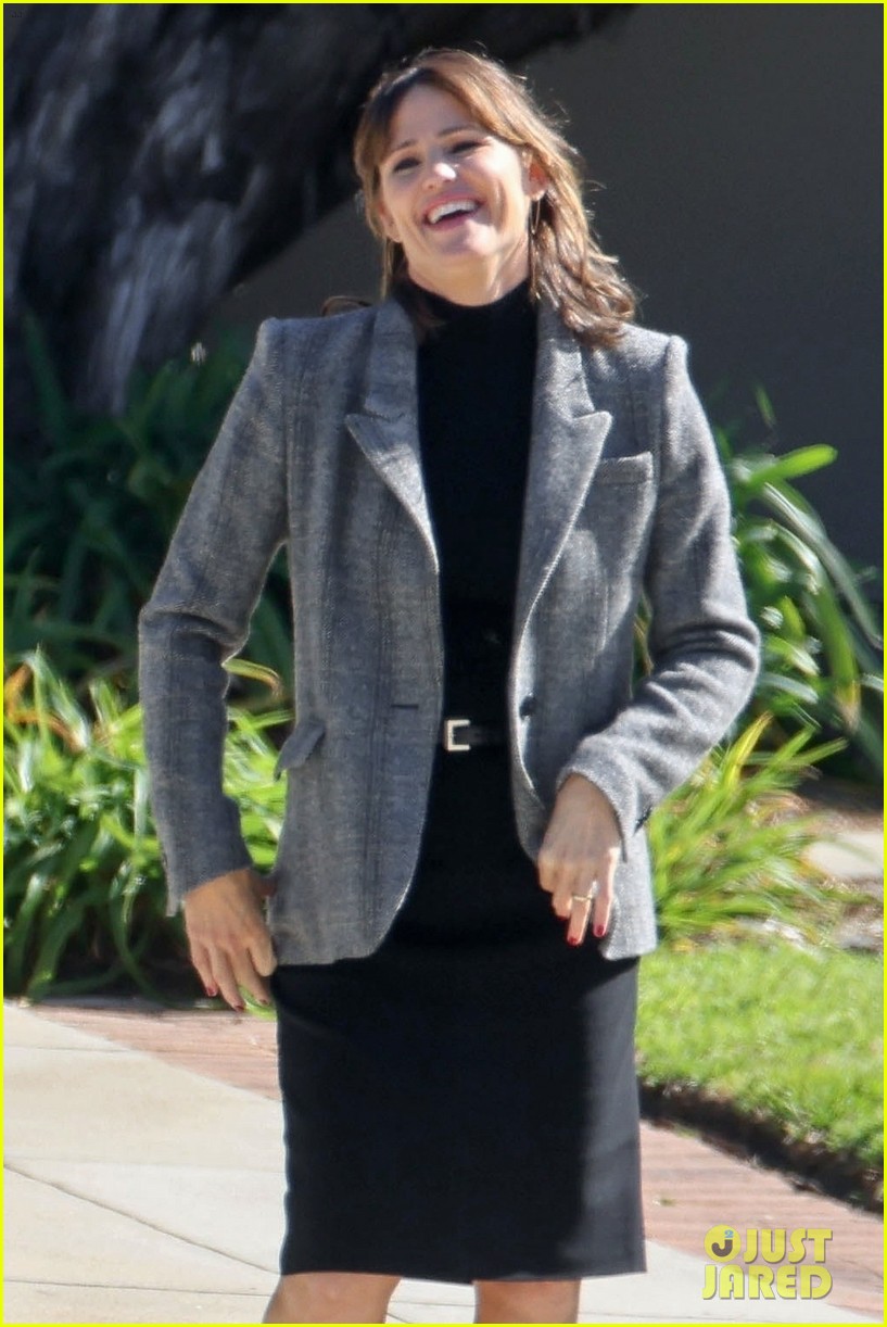 Jennifer Garner Dances on Set of 'Family Leave' in Cute New Photos!