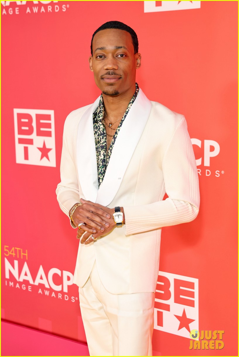 Quinta Brunson, Sheryl Lee Ralph, Viola Davis & More Stars Attend NAACP Awards 2023 - See Pics of So Many Attendees!