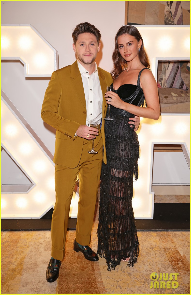 Who Is Niall Horan's Girlfriend? Meet Amelia Woolley & Read Romantic 'Heaven' Lyrics Here!
