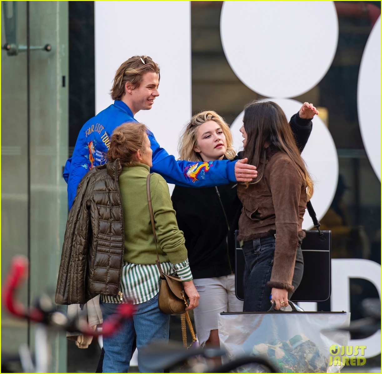 Florence Pugh Holds Hands With New Boyfriend Charlie Gooch During Outing With Her Family