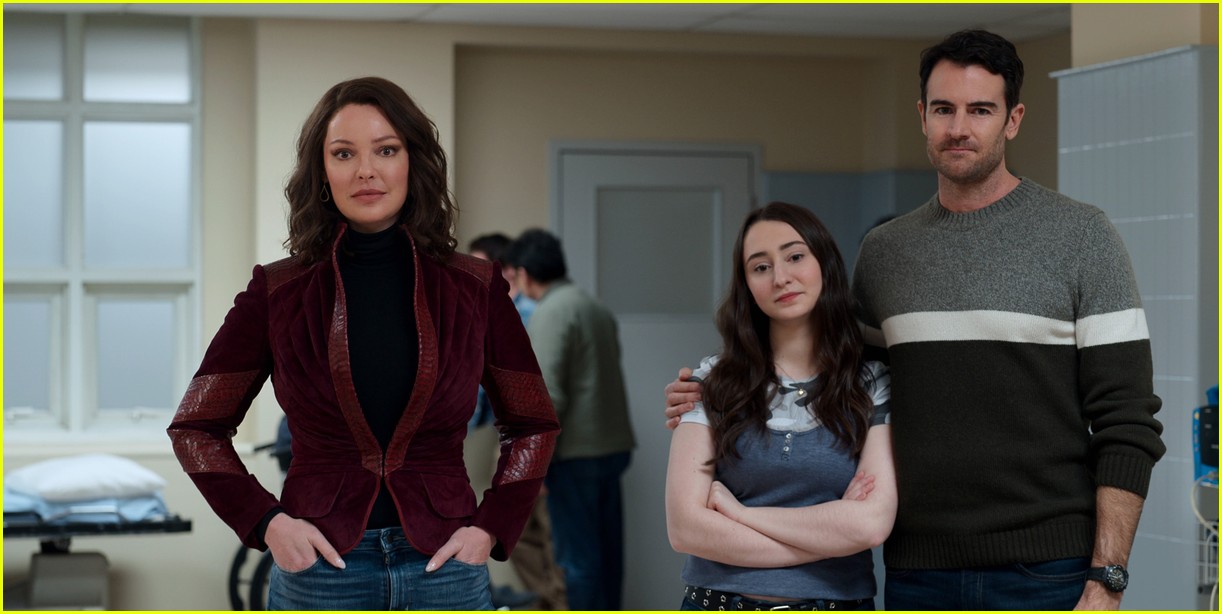 'Firefly Lane' Trailer for Final Episodes Teases What Happened to Tully & Kate's Friendship - Watch Now!