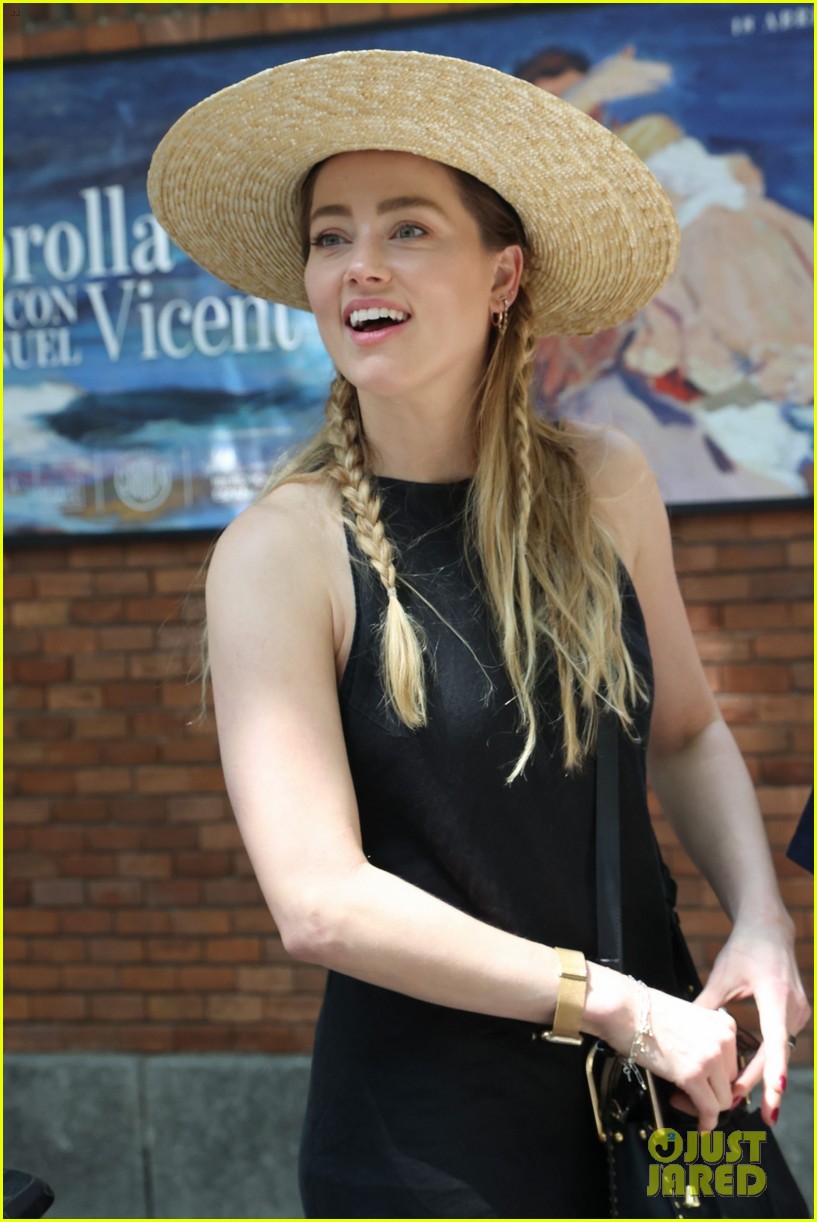 Relaxed Amber Heard Explores Madrid Amid Rumors She's Leaving Hollywood Behind & Relocating