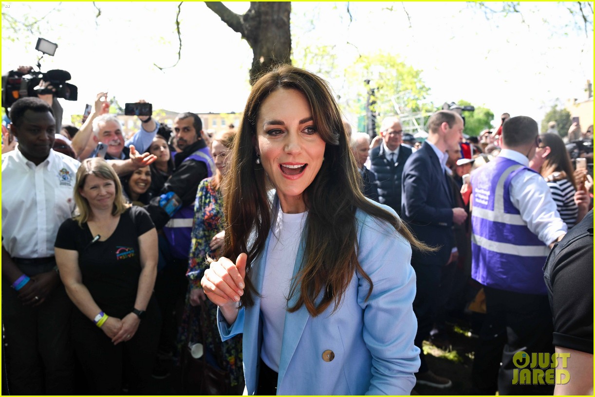 Prince William & Kate Middleton Surprise Locals at The Big Lunch After Coronation Ceremony