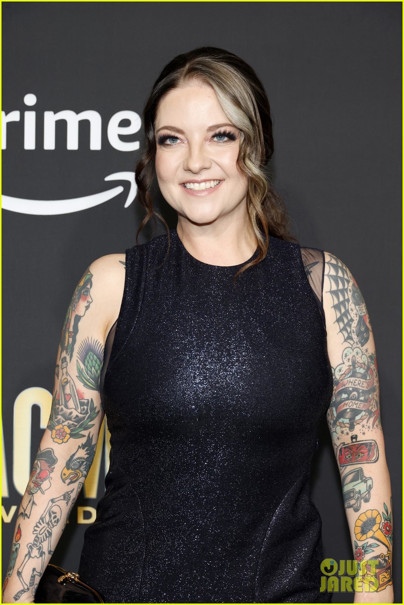 Lainey Wilson, Pregnant Kimberly Perry & Carly Pearce Glam Up ACM Awards 2023 Red Carpet
