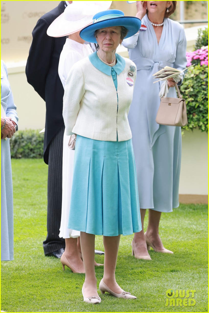 princess anne ascot dress Princess Anne Re-Wears A Dress She First Wore in 1978 To Royal Ascot 2023 -  Just Jared - Celebrity News and Gossip