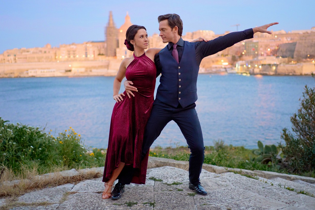 Will Kemp Wants Lacey Chabert To Stop Saying She's Not A Dancer: 'She Dragged Me Around The Dance Floor!'