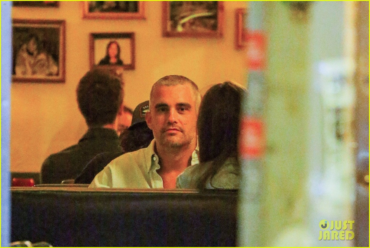Emily Ratajkowski Reunites with DJ Orazio Rispo for Dinner Months After Romance Rumors