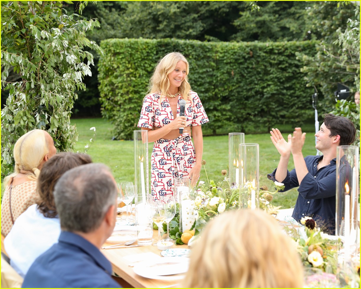 Gwyneth Paltrow's Daughter Apple Martin Makes Rare Public Appearance at Goop Dinner in the Hamptons!